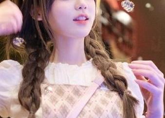 “51吃瓜”苹果版，让你随时随地掌握各种爆料，瓜民的必备神器！