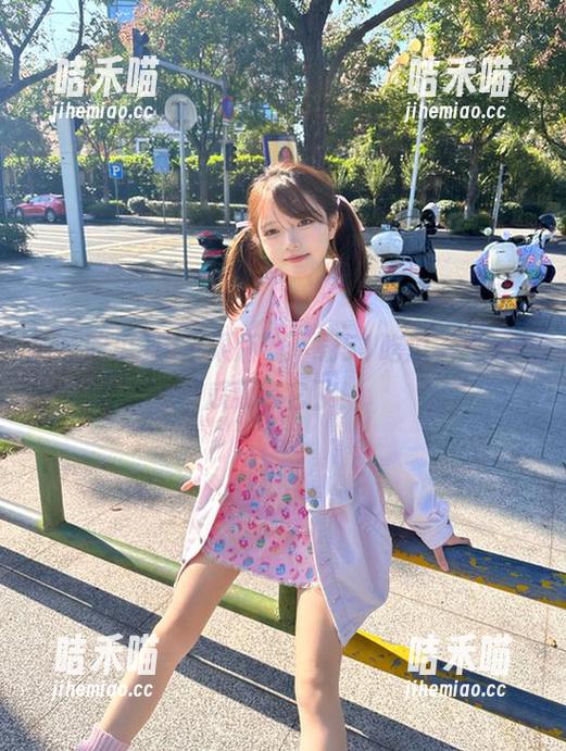 51吃瓜 用苹果版,下载51吃瓜,夏天吃瓜就靠它了!