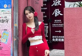 在线与你相约，718吃瓜今日甜蜜与酸涩并存。