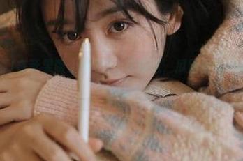 在苹果版上探秘91吃瓜网，瓜田里的八卦花开得正好！