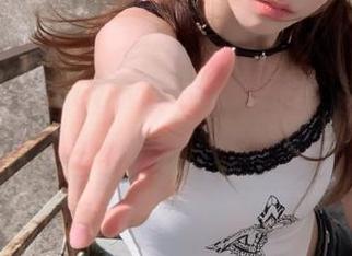 进入cgw首页，我的目光就被那些八卦吸引，难以自拔！