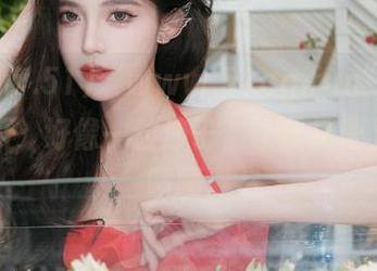 “www.51cg.fun”网址里的瓜，好像一粒沙子，让我又爱又恨，啧啧。