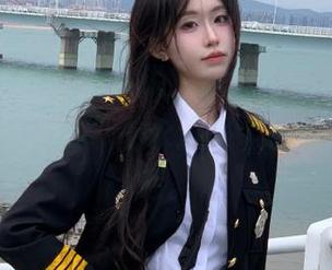 老实说，我觉得有些瓜在“一起吃瓜网.cc”上永远是个永恒的未解之谜。