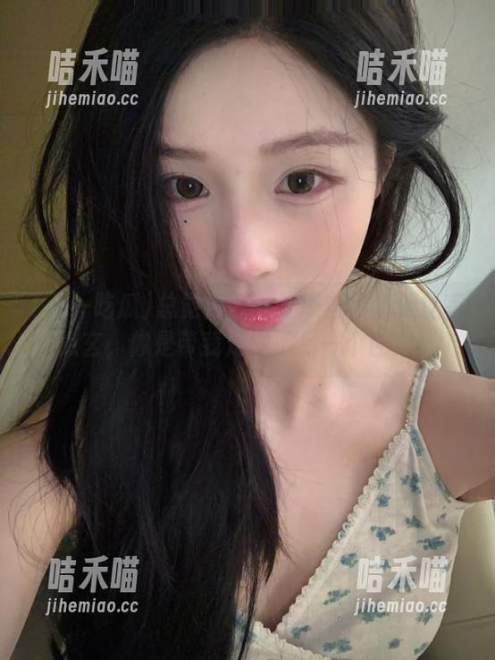总觉得五一吃瓜官网的地址有点玄，像是带我走进了另一个世界！