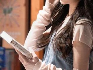 看着免费吃瓜网上的热坐标，心里总有股儿说不出的嫉妒与渴望。