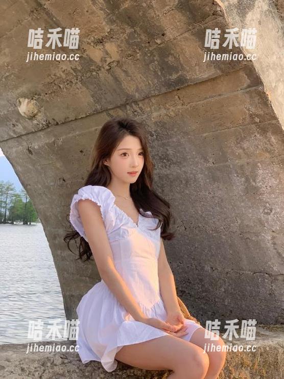 穿梭于网页间的秘密，吃瓜网你不可不知的爆料频道！