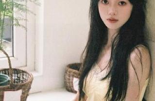 打开爱吃瓜网，登录后爱意满满的小对话！