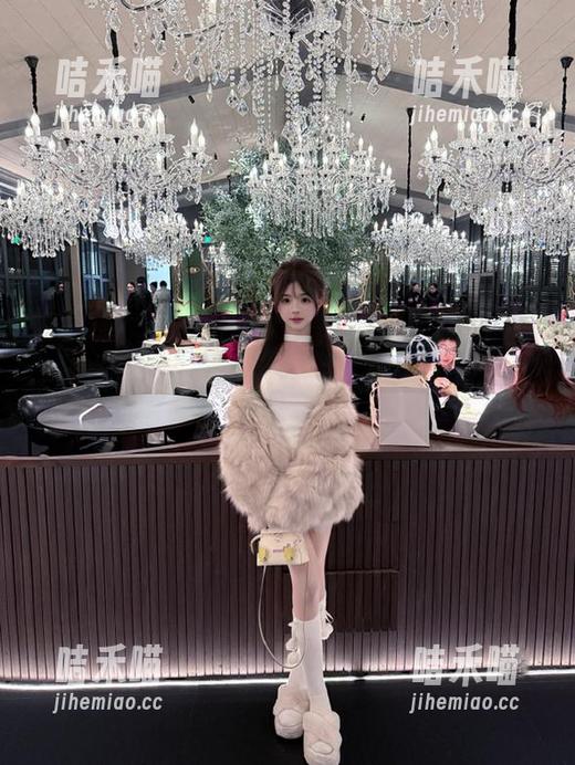 黑料不打烊 光是“黑料不打烊”网站的今日头条,已经让我一天都没有闲着,哈哈!