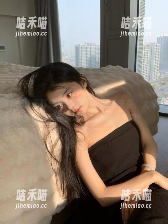黑料不打烊 黑料不打烊更新来袭,大家准备好接住瓜吗?小心别掉了哦!