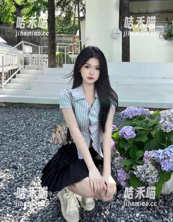 黑料网官网，你再不给我看瓜，我可要去小巷子里打听了！
